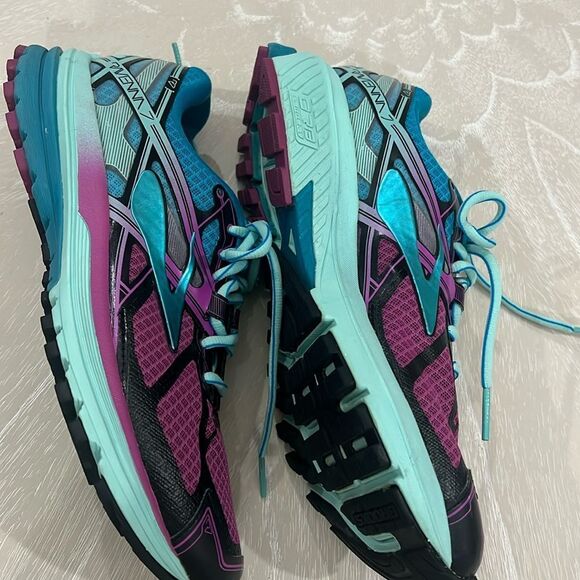 Brooks Ravenna 7 Running Shoe (Women's) 8.5 - Picture 3 of 9